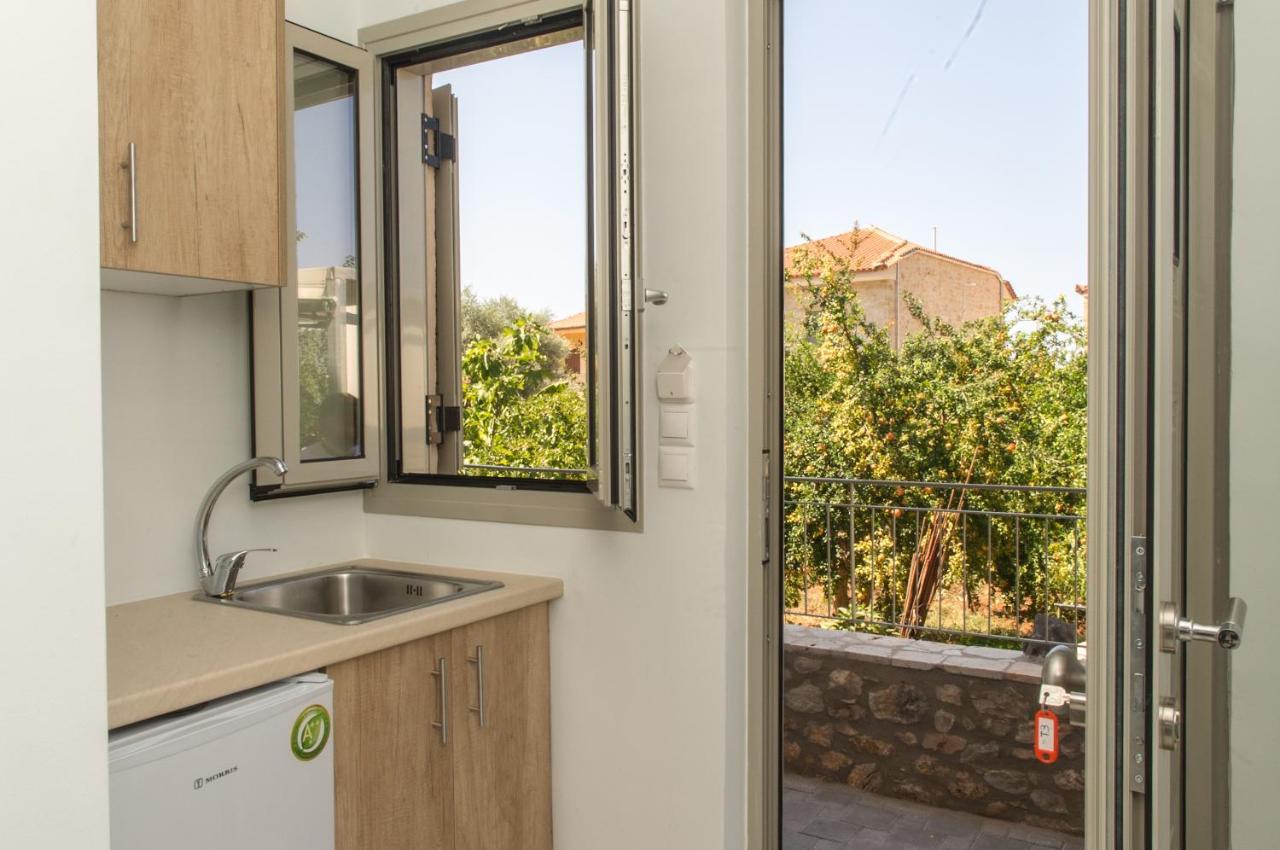 Tasos Rooms Stoupa Ngoại thất bức ảnh